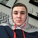 Саша, 22 года