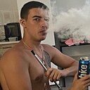 Артем, 28 лет