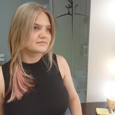 Фотография девушки Настя, 19 лет из г. Омск