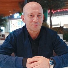 Олег, 47 из г. Санкт-Петербург.