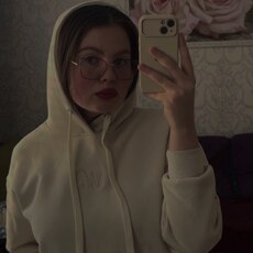 Фотография девушки Аделя, 19 лет из г. Октябрьский (Башкортостан)