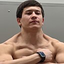 Зубайр, 23 года