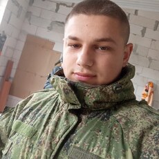 Фотография мужчины Владимир, 19 лет из г. Курск