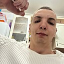 Валера, 22 года