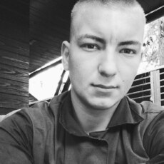 Фотография мужчины Denis, 24 года из г. Лунинец