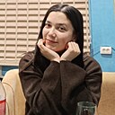 Дженэйр, 35 лет