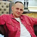 Мэджик, 32 года