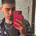 Артем, 22 года