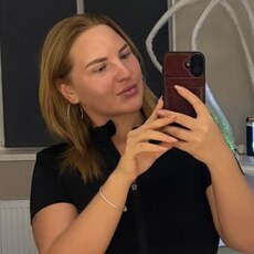 Фотография девушки Alena, 27 лет из г. Ханты-Мансийск