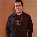 Максим, 22 года