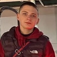 Фотография мужчины Максим, 18 лет из г. Белгород