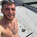 Макс, 32 года