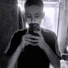 Фотография мужчины Артём, 21 год из г. Яранск