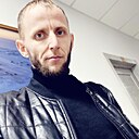 Олег, 33 года