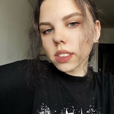 Фотография девушки Софа, 20 лет из г. Санкт-Петербург