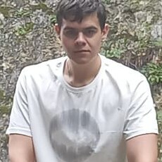 Фотография мужчины Максим, 19 лет из г. Омск