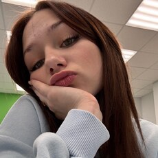 Фотография девушки Liza, 18 лет из г. Санкт-Петербург