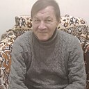 Володя, 64 года