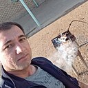 Макс, 33 года