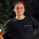 Максим, 18 лет