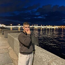 Фотография мужчины Ттмофей, 19 лет из г. Санкт-Петербург