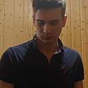 Денис, 22 года