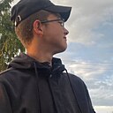 Роман, 18 лет