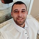 Артем, 33 года