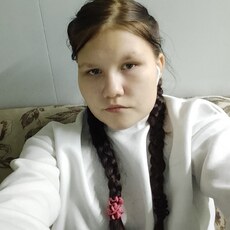 Фотография девушки Alina, 18 лет из г. Братск