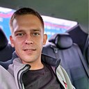 Макс, 32 года