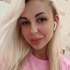 Анна, 25 из г. Саратов.