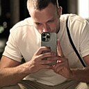 Максим, 22 года