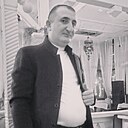 Овик Карапетян, 41 год