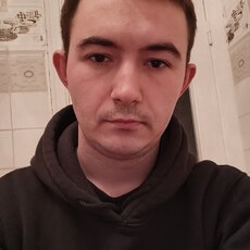 Фотография мужчины Максим, 28 лет из г. Губкин