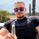 Виктор, 22 года