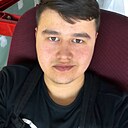 Асадбек, 23 года