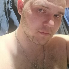 Фотография мужчины Роман, 19 лет из г. Цимлянск