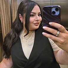 Фотография девушки Лилия, 18 лет из г. Пятигорск