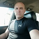 Михаил, 36 лет