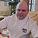 Виталий, 40 лет