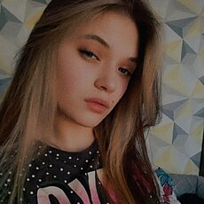Фотография девушки Полина, 20 лет из г. Томск