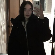 Карина, 18 из г. Сургут.