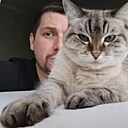 Роман, 33 года