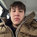 Максим, 24 года