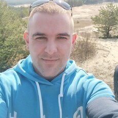 Фотография мужчины Валерий, 37 лет из г. Калининград