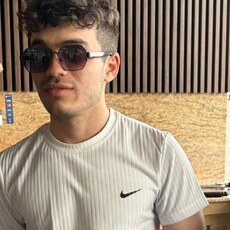 Фотография мужчины Рафаэль, 23 года из г. Ереван