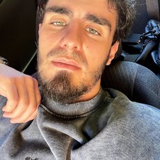 Фотография мужчины Олег, 28 лет из г. Новый Уренгой