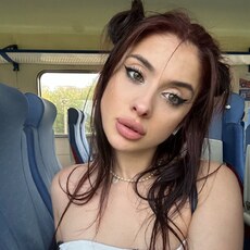 Фотография девушки Елизавета, 25 лет из г. Санкт-Петербург