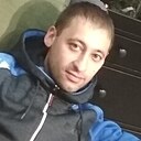 Максим, 33 года