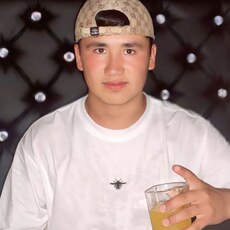 Фотография мужчины Manon, 20 лет из г. Электросталь